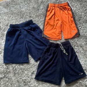 Boys shorts 3 pair elastic waist size 6/7 small